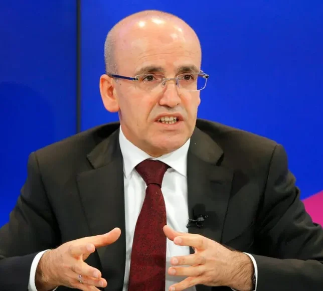 Mehmet Şimşek: Enflasyonu kalıcı olarak düşürerek fiyat istikrarı hedefimize ulaşacağız