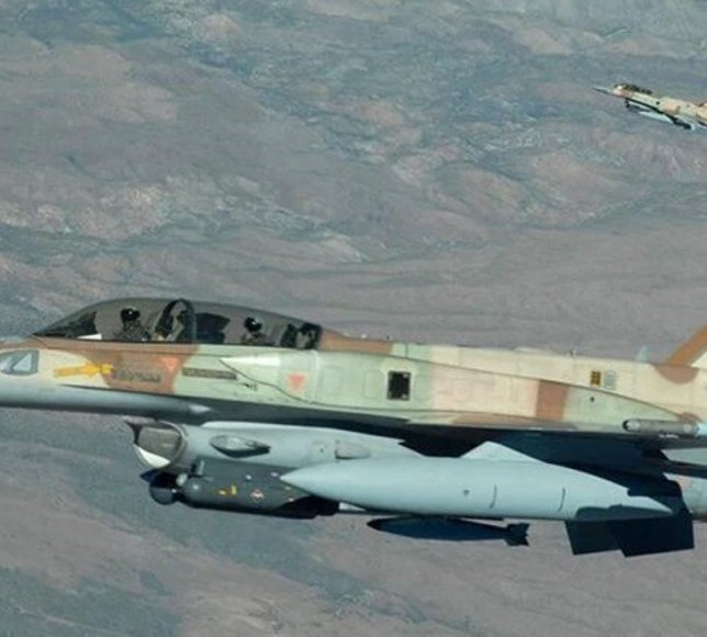 İsrail ordusu Lübnan'da saldırılara devam ediyor