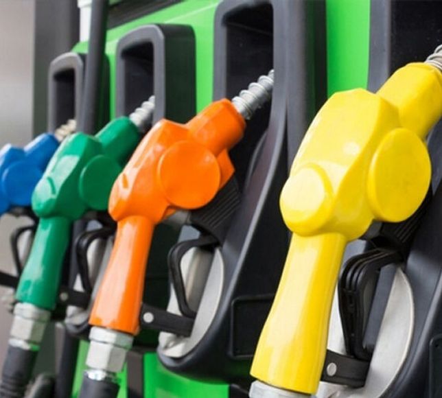 Benzin ve motorine zam bekleniyor