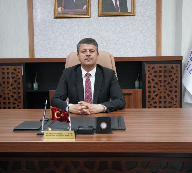 CHP'li Tutdere'den AKP'li Alkayış'a: Adıyaman halkı 12 liraya ekmek alamıyorsa bunun sorumlusu kim?