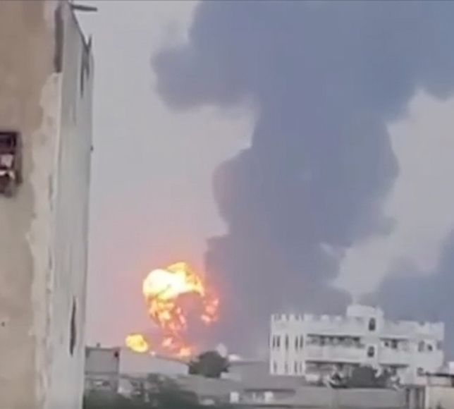 İsrail, Yemen’e yönelik saldırılarında, Sana Uluslararası Havalimanı’ndaki son Husi uçağını da imha etti