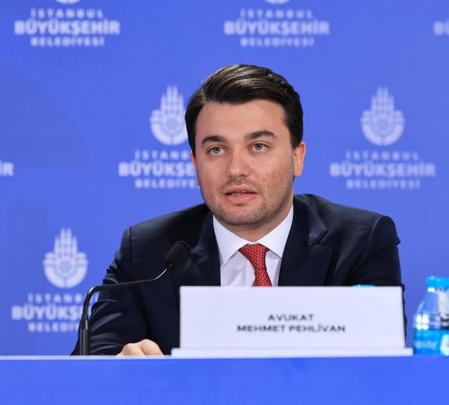 İmamoğlu'nun avukatı Pehlivan: Meslektaşlarımız Serkan Günel ve Kazım Yiğit Akalın bu sabah gözaltına alındı