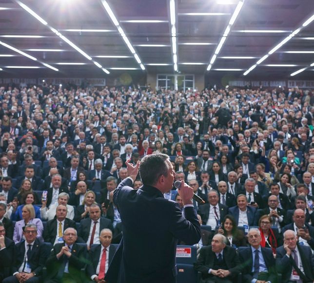 CHP'nin 21. Olağanüstü Kurultayı'nın iptali için mahkemeye başvuru yapıldı