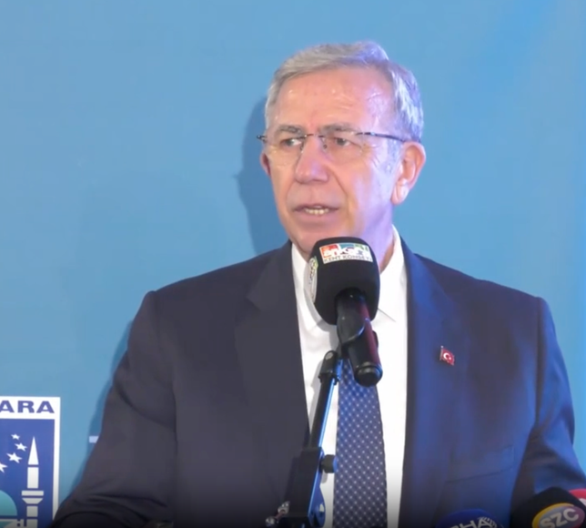 Mansur Yavaş: Kuraklığı neden kabul etmiyorsunuz DSİ olarak? Su var da biz mi vermedik?"