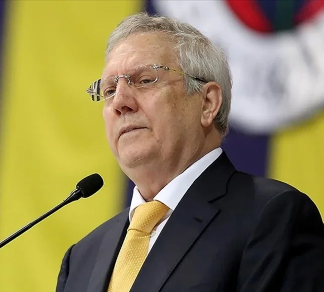 Aziz Yıldırım, Fenerbahçe başkanlığına adaylığını açıkladı