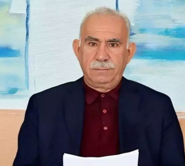 İmralı'da kritik zirvenin tutanakları açıklandı: Öcalan'dan Bahçeli'ye şükran, PKK'ya "Zihinsel Silah Bırakma" mesajı