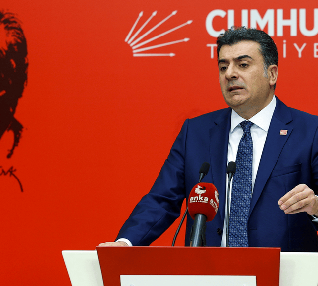 Emre: İBB Davası İçin 1 Milyar Liralık 'Adrese Teslim' Salon İnşası