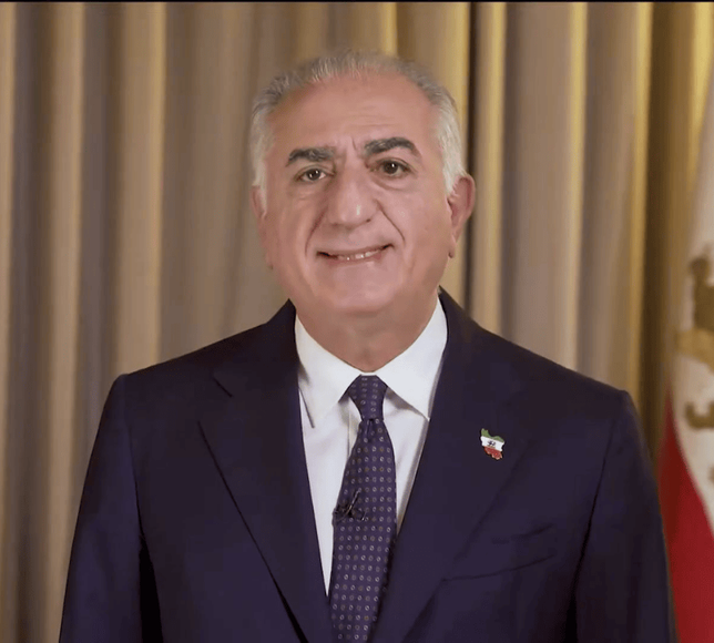 Rıza Pehlevi'den İran halkına çağrı: İslam Cumhuriyeti'ni devireceğiz
