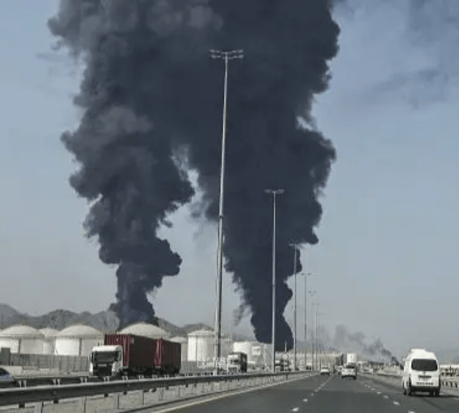 İran ve BAE'de petrol altyapısına yakın saldırılar ekonomik riskleri artırdı