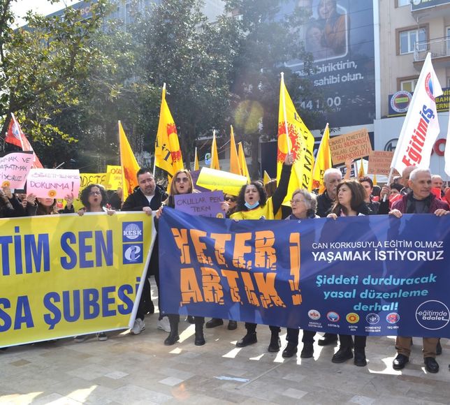 Manisa'da sendikalardan okulda şiddete karşı ortak tepki: Artık yeter!