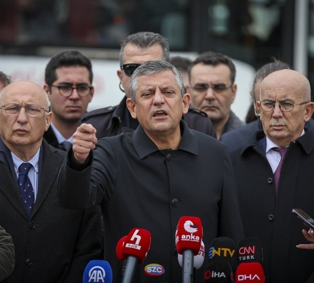 Özel: Emekliler için ara zam, demokrasi için ara seçim şart