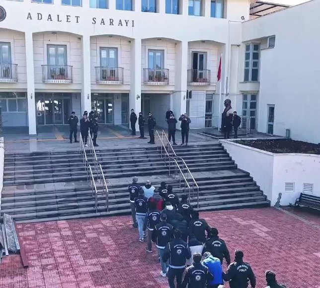 Bodrum açıklarında 19 göçmenin hayatını kaybettiği bot faciasına ilişkin 12 tutuklama