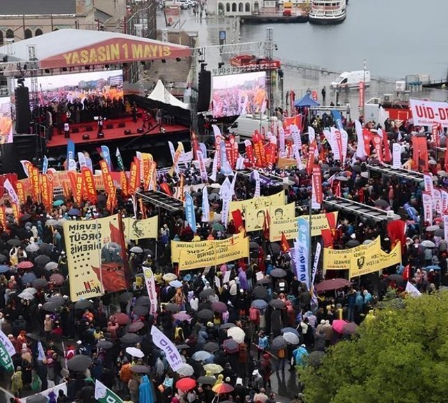 Kadıköy'de 1 Mayıs coşkusu