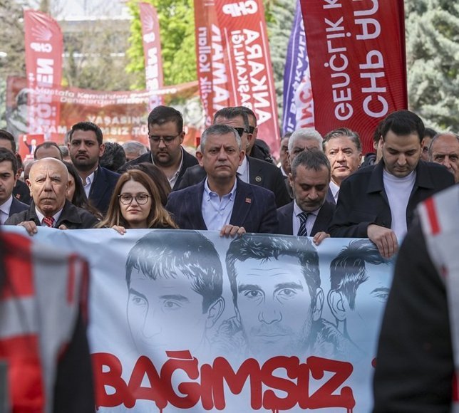 Özgür Özel, Deniz Gezmiş, Hüseyin İnan ve Yusuf Aslan için düzenlenen anma törenine katıldı