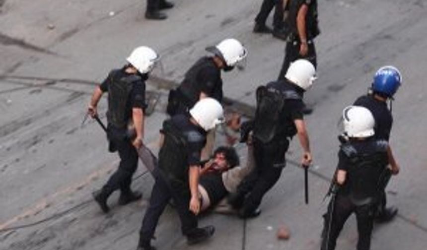 Gezi’de şiddet: Gökhan Biçici’yi darp eden polise yakalama kararı