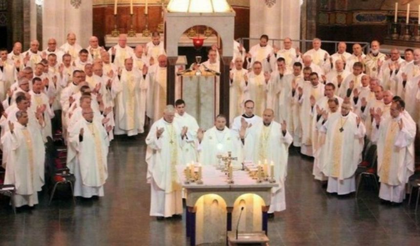 İspanya Katolik Kilisesi, cinsel istismar mağduru ettiği 39 kişiye tazminat ödedi