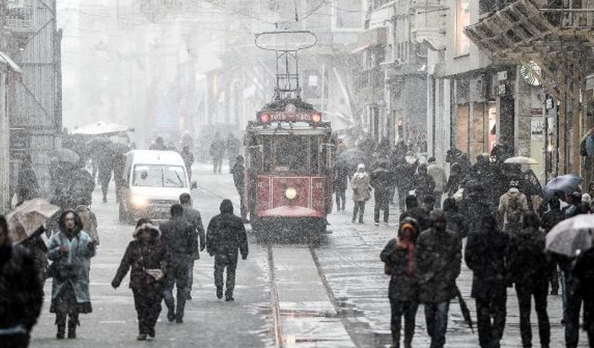 Meteoroloji'den İstanbul için kar uyarısı