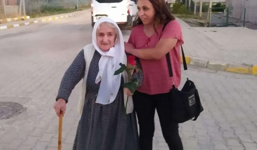 80 yaşındaki Makbule Özer dışarıdaki ilk gününde konuştu: Koğuşta küçük bir çocuk vardı, bütün gece onu düşündüm