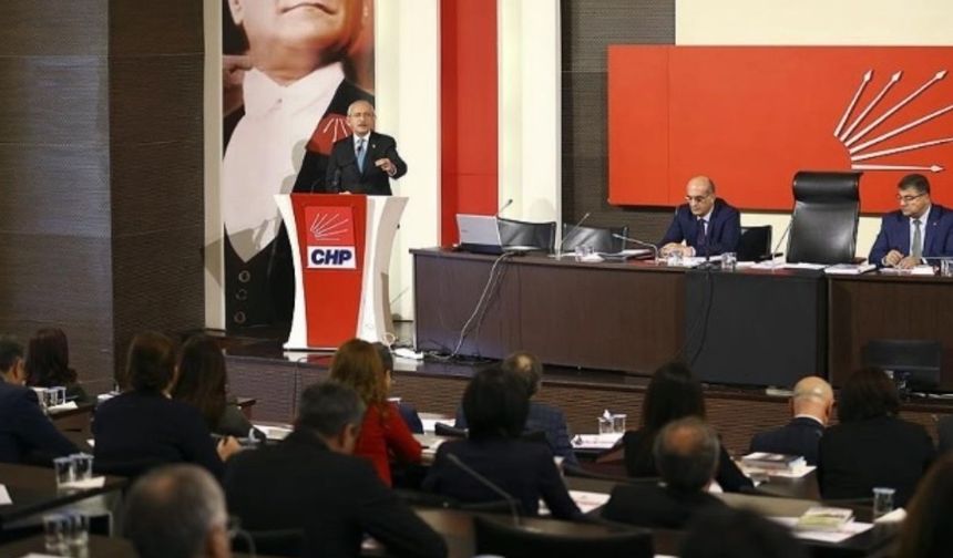 CHP'de Anayasa mesaisi: Altılı Masa'da hazırlanan taslak PM'ye sunulacak