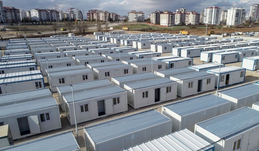 MÜSİAD'ın Elbistan'daki konteyner kent çalışmaları sürüyor
