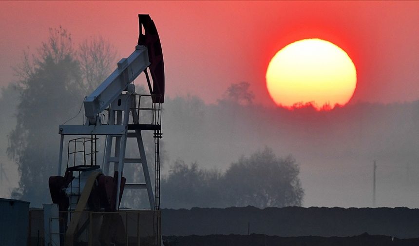 Brent petrol fiyatları yılın ikinci çeyreğinde yüzde 10,8 geriledi