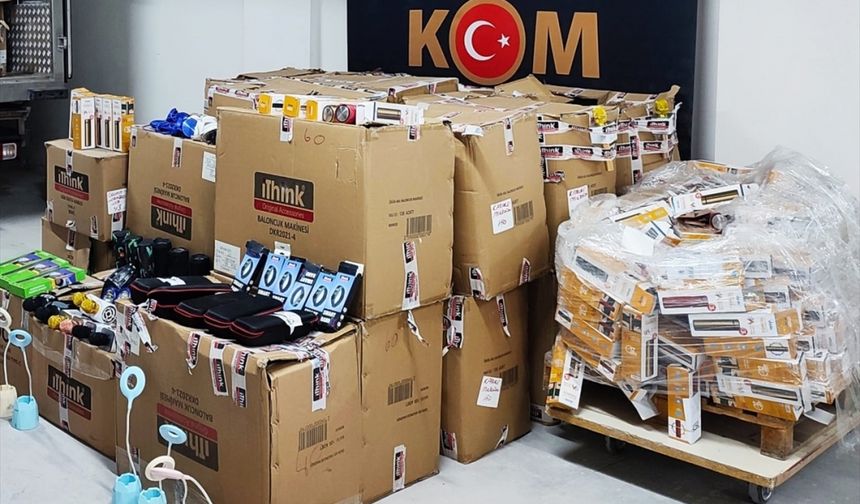 Kırşehir'de 7 bin 433 kaçak emtia ele geçirildi