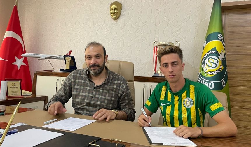 Şanlıurfaspor, Özgür Baran Aksaka ile anlaştı
