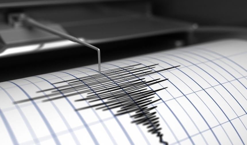 Yunanistan'da 5,8 büyüklüğünde deprem