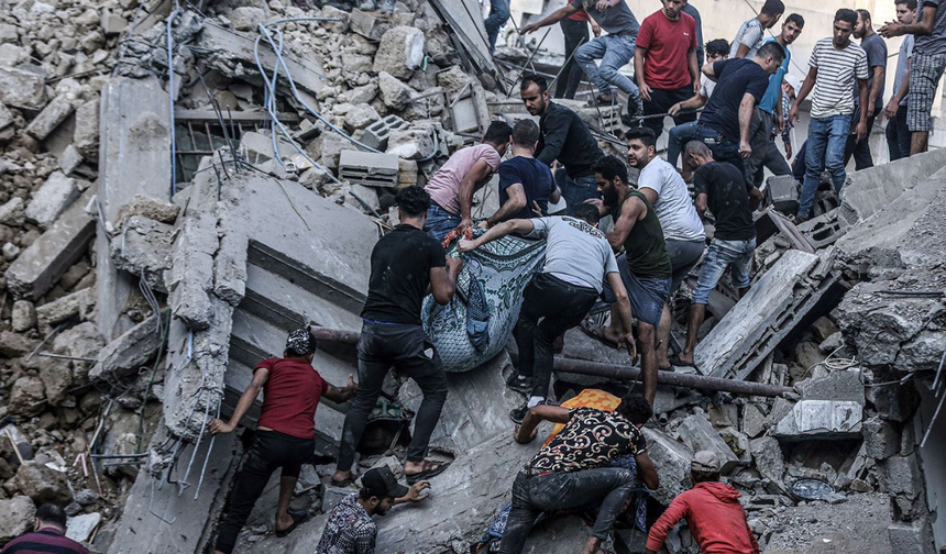 Gazze'de can kaybı 32 bin 226'ya yükseldi
