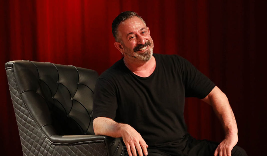 Cem Yılmaz: Yapay zekâ Türkiye’ye gelse belediyede tanıdık arar