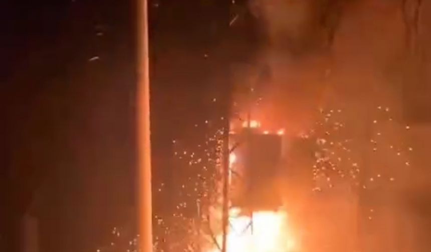 Şırnak'ta elektrik trafosunda yangın çıktı