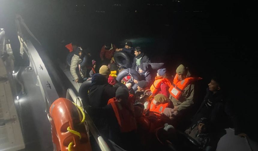 Çanakkale açıklarında 41 göçmen yakalandı