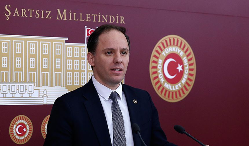 Yavuzyılmaz: AK Parti yönetimindeki İBB'den Diyanet'e lüks araç tahsisi yapılmış