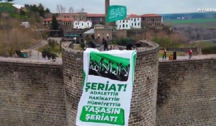 Diyarbakır'da 'şeriat' pankartları asan 6 kişiye gözaltı