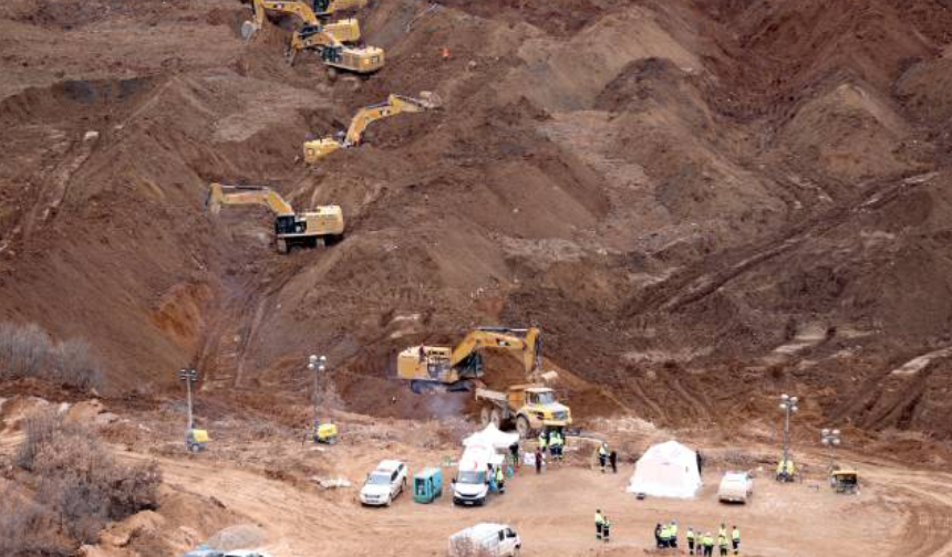 İliç maden ocağında bir toprak kayması daha yaşandı: Vali'den açıklama