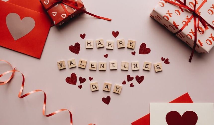Sevgililer Günü İçin Romantik ve Unutulmaz Hediye Önerileri