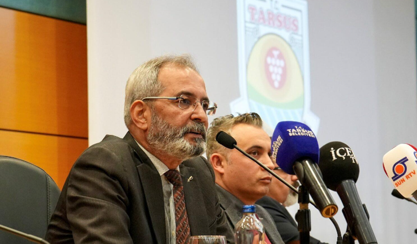 Parti içi adaylık sürecini eleştiren CHP'li Tarsus Belediye Başkanı Haluk Bozdoğan, 11 Ocak’ta yeniden aday gösterilmediği için istifa etti. Bozdoğan, seçime bağımsız olarak katılacağını açıkladı.
CHP, Tarsus Belediye Başkanı adayı olarak Ali Boltaç’ı aday gösterdi.