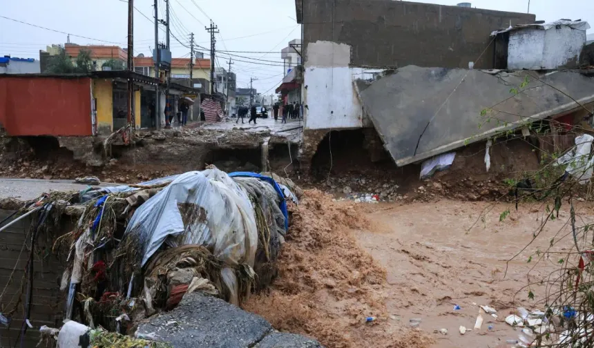 Irak'ta şiddetli yağışlar sonucu sel felaketi: Can kaybı 4'e yükseldi