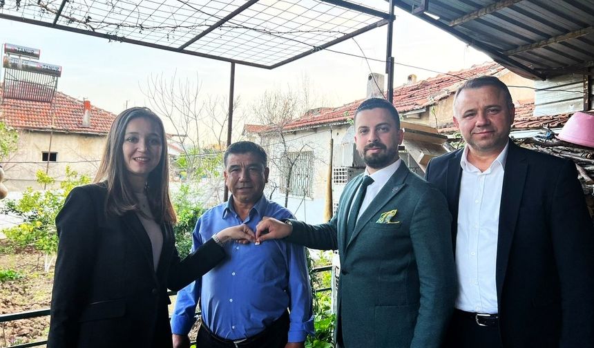 İYİ Parti'den istifa eden Özel, CHP'li Durbay'a desteğini açıkladı