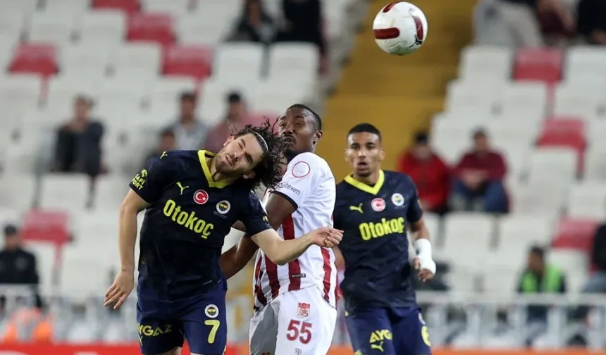 Fenerbahçe, Sivasspor deplasmanında puan kaybetti