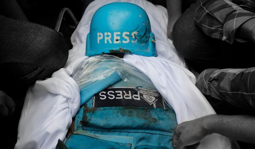İsrail'in Gazze Şeridi'ne saldırılarında bir gazeteci daha hayatını kaybetti