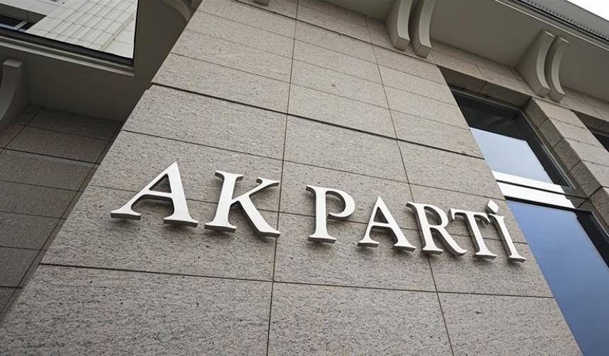 AKP'den, Bayrampaşa Belediyesi Başkan Vekili seçimine tepki: Halkın iradesi gasp edildi
