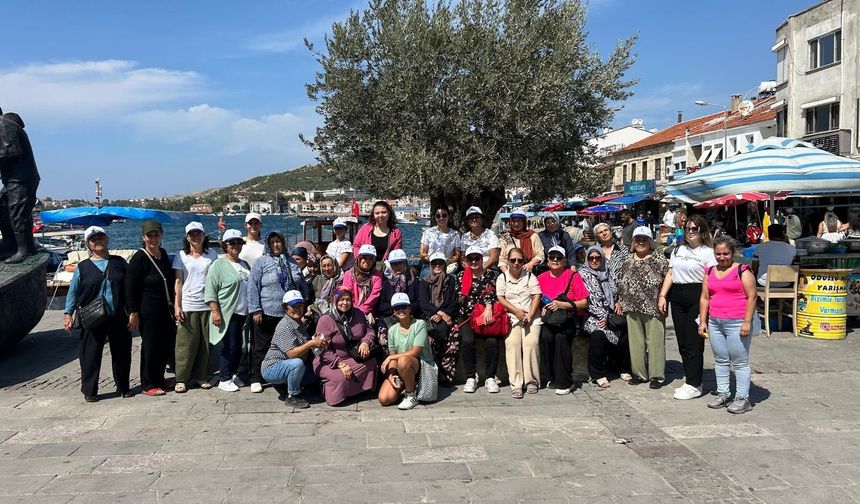 Büyükşehir’in gezileriyle İzmir’de güzel bir gün