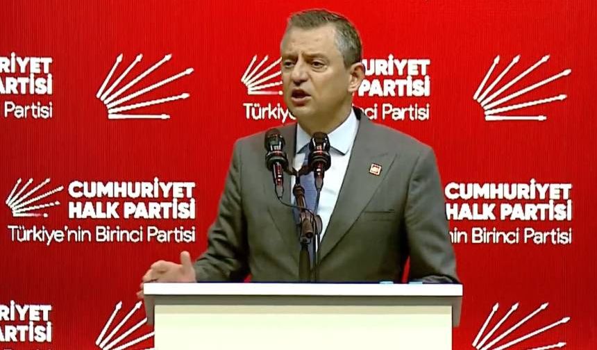 Özgür Özel’den Erdoğan’a Kasım 2025’te erken seçim çağrısı