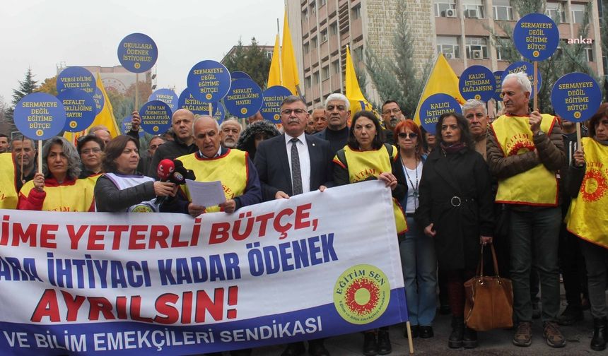 Eğitim Sen'den MEB önünde "bütçe" protestosu