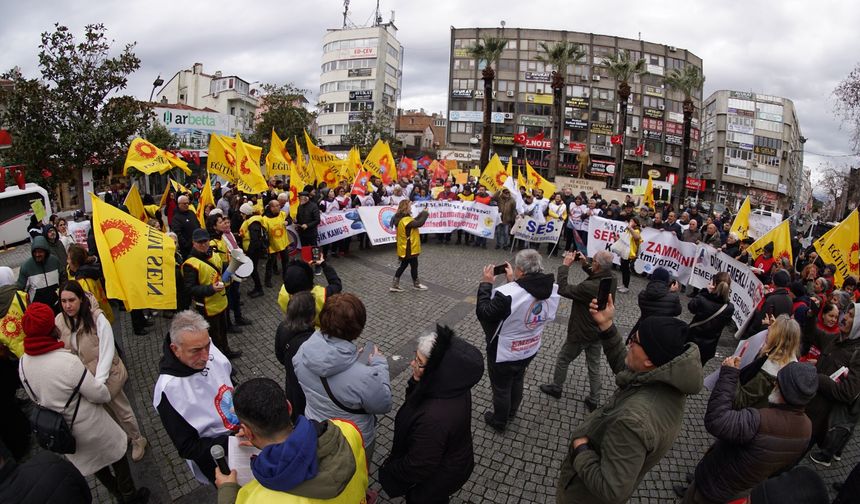 Edremit'te kamu emekçileri iş bıraktı: Sefalete teslim olmayacağız