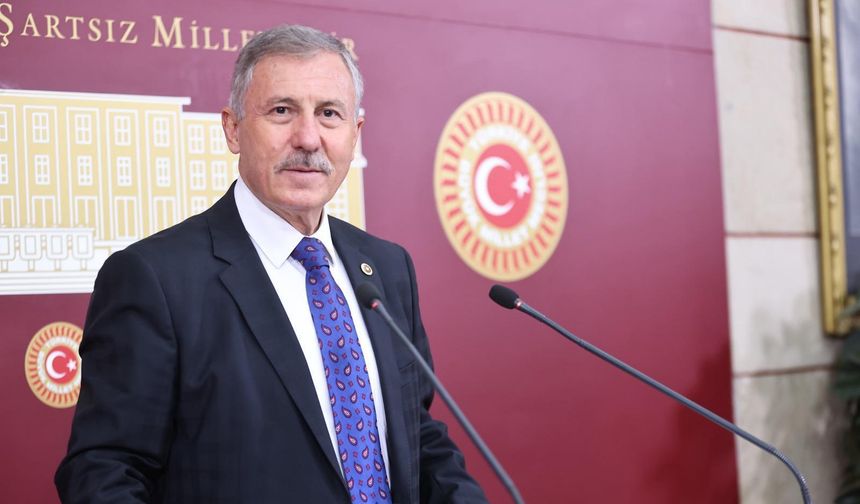 Gelecek Partili Selçuk Özdağ: Geçmişte evet oyu verdiğim için pişmanım milletimden özür diliyorum
