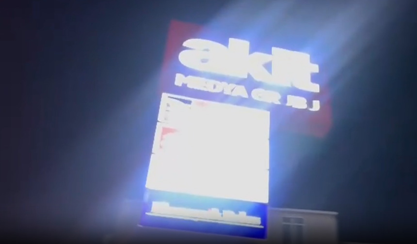 Yeni Akit Gazetesi Haber Müdürü Zekeriya Say'dan, Ferdi Zeyrek'in vefatının ardından çirkin paylaşımlar