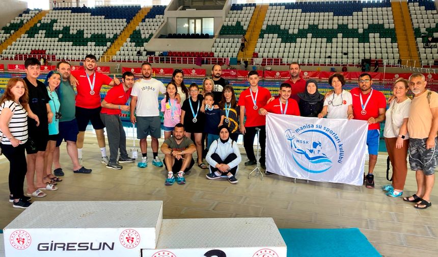 Manisalı engelli sporcular Giresun'da yarıştı