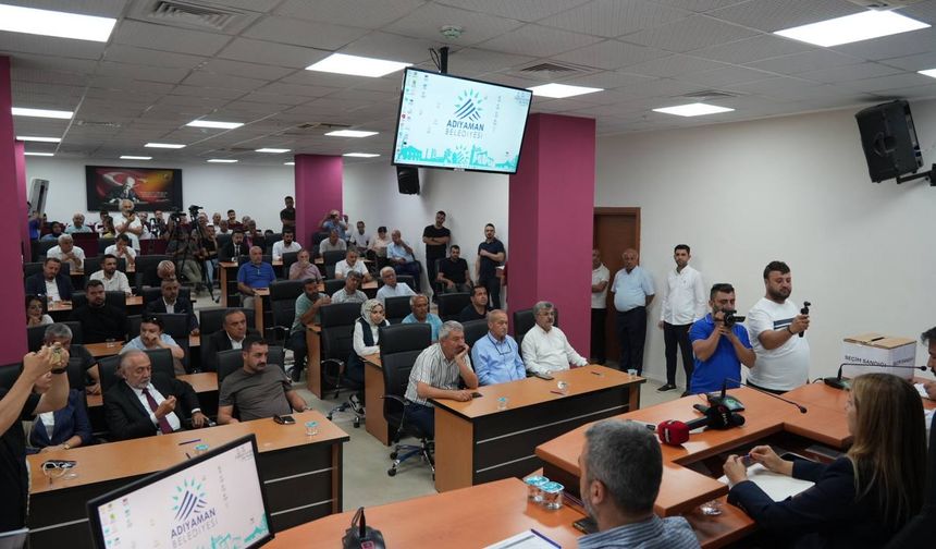 Adıyaman Belediyesi’nde Başkan Vekili seçimi yapıldı: CHP Meclis Üyesi Ufuk Bayır Başkan Vekili seçildi